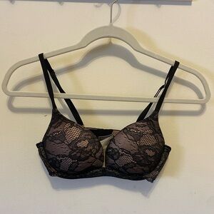 Victoria’s Secret biofit push-up bra 32C black and beige